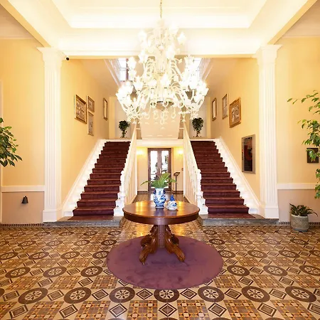 Rasim - Adults Only Otel Çeşme